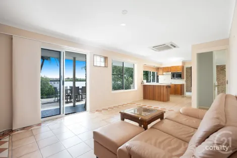 Property photo of 39 Dolphin Crescent Noosaville QLD 4566