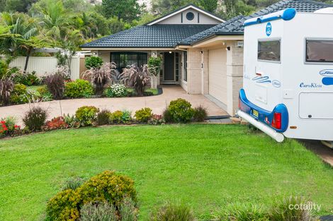 Property photo of 4 Cuttlefish Close Lake Munmorah NSW 2259