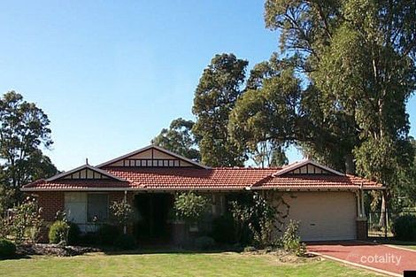 Property photo of 8 Lyndhurst Place Greenfields WA 6210