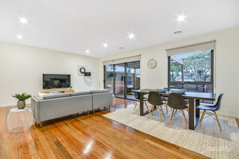 Property photo of 1/53 Winbirra Parade Ashwood VIC 3147