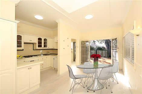 Property photo of 10 Lloyd Avenue Cremorne NSW 2090
