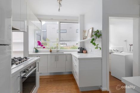 Property photo of 2/1275 Burke Road Kew VIC 3101