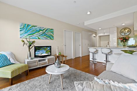 208/569 Whitehorse Rd, Mitcham, VIC 3132