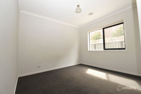 Property photo of 61 Trillium Boulevard Cranbourne North VIC 3977