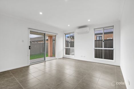 Property photo of 5 Warburn Street Gledswood Hills NSW 2557