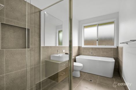 Property photo of 5 Warburn Street Gledswood Hills NSW 2557