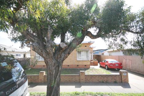 5 Hughes St, Bell Park, VIC 3215