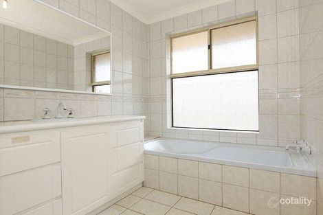 Property photo of 34 Mudlark Crescent Ballajura WA 6066