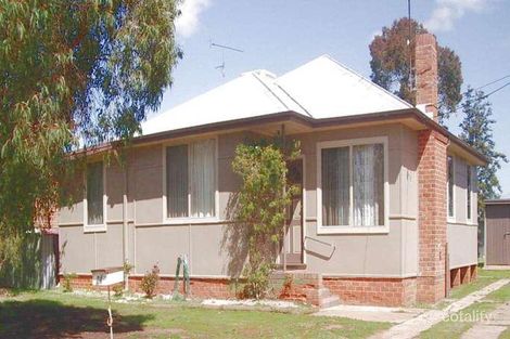 24 Dumaresq St, West Wyalong, NSW 2671