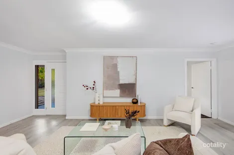 Property photo of 32 Harefield Street Indooroopilly QLD 4068