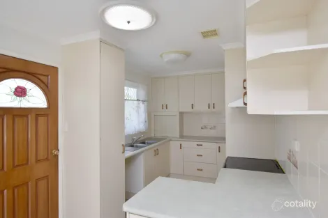 Property photo of 8 Box Street Kin Kora QLD 4680