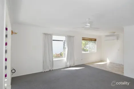 Property photo of 8 Box Street Kin Kora QLD 4680