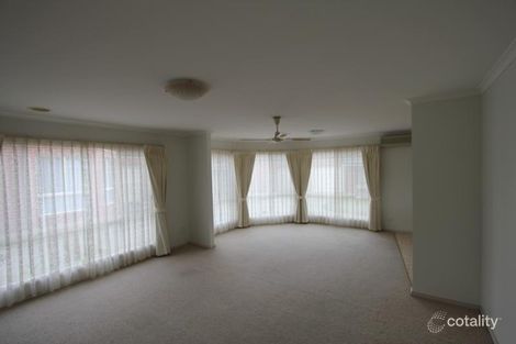 Property photo of 2/1016 Howitt Street Wendouree VIC 3355