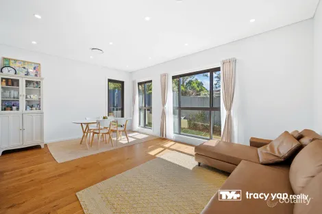 Property photo of 2/19 Alexandria Avenue Eastwood NSW 2122