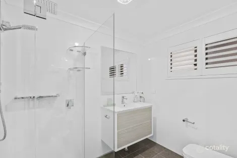 Property photo of 1/12 Terrigal Esplanade Terrigal NSW 2260