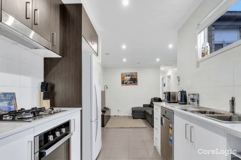 Property photo of 9 Vessey Walk Wyndham Vale VIC 3024