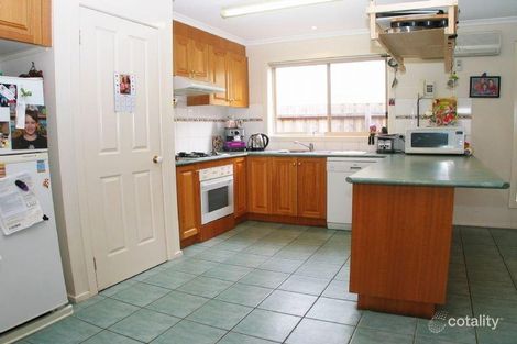 Property photo of 24 Prime Court Berwick VIC 3806