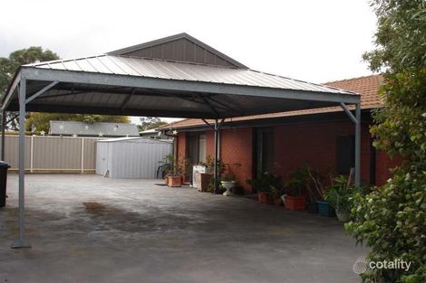 Property photo of 24 Black Forest Road Werribee VIC 3030