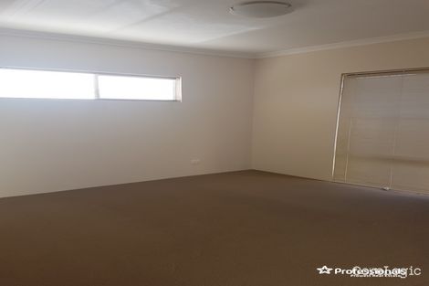 Property photo of 82 Princeton Circuit Aubin Grove WA 6164