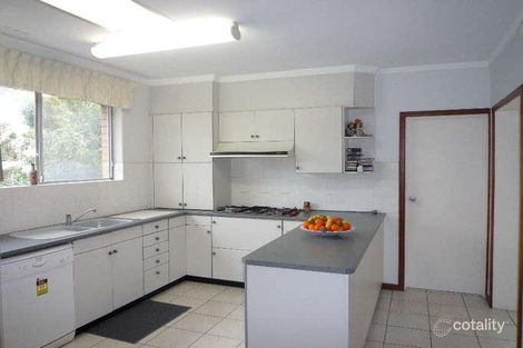 Property photo of 11 Portree Way Ardross WA 6153