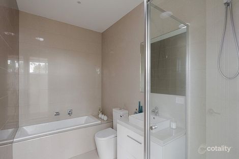 Property photo of 4/224 Blackburn Road Doncaster East VIC 3109