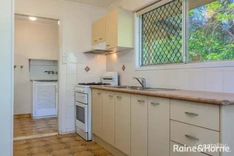 Property photo of 4 Pershouse Street Barney Point QLD 4680