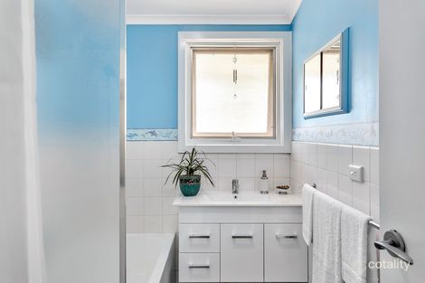 Property photo of 21 Lyle Street Happy Valley SA 5159