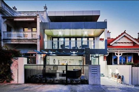 2/301 Beaconsfield Pde, Middle Park, VIC 3206