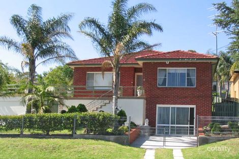 Property photo of 17 Gibsons Road Figtree NSW 2525