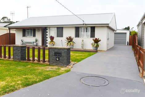 Property photo of 11 Elewa Avenue Bateau Bay NSW 2261