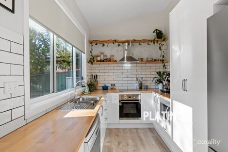 Property photo of 33 Winn Avenue Basin View NSW 2540