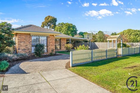 Property photo of 23 Strafford Avenue Cranbourne VIC 3977