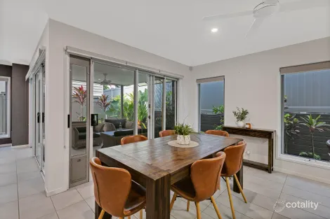 Property photo of 96 Village Way Little Mountain QLD 4551