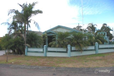 12 Tuross Cl, Lake Haven, NSW 2263