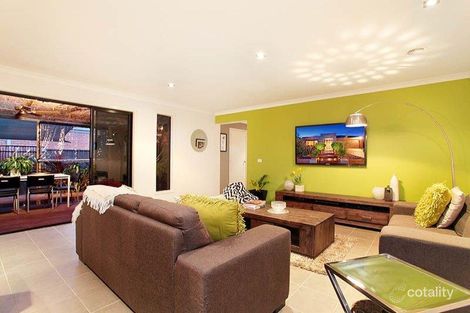 Property photo of 19 Bowmont Drive Derrimut VIC 3026