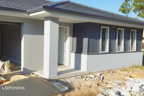 Property photo of 17 Brannigan Street Ropes Crossing NSW 2760