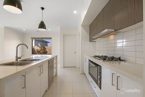 Property photo of 8 Georgian Terrace South Morang VIC 3752