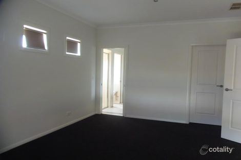 Property photo of 18 Barton Road Burnside Heights VIC 3023
