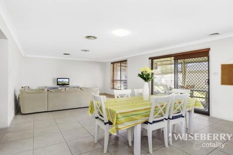 Property photo of 10 Wakool Crescent Woongarrah NSW 2259