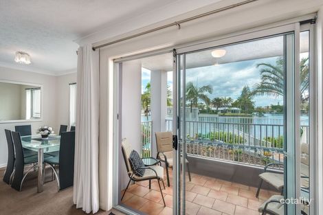 Property photo of 2/11-19 Taylor Street Biggera Waters QLD 4216