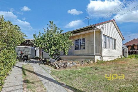 Property photo of 23 Kiewa Crescent Dallas VIC 3047