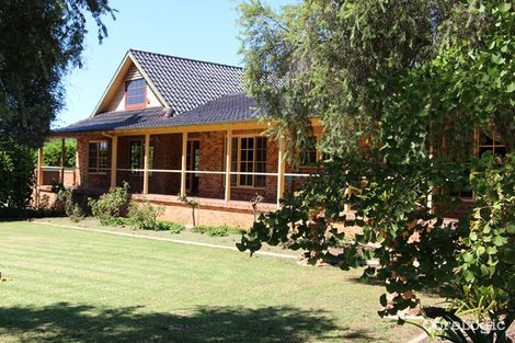 Property photo of 1 Maegraith Place Lake Wyangan NSW 2680