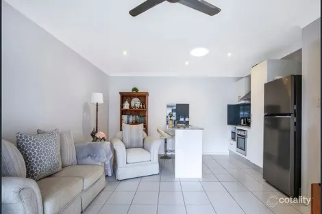 Property photo of 2/8 Thistle Street Upper Caboolture QLD 4510