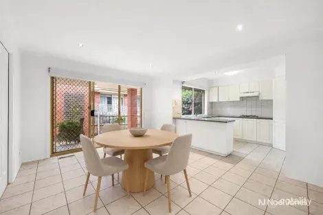 Property photo of 3 Lincoln Road Croydon VIC 3136
