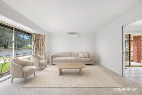Property photo of 3 Lincoln Road Croydon VIC 3136