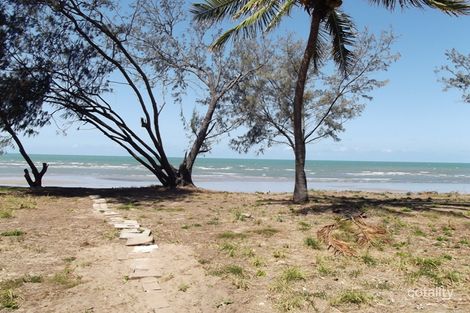 Property photo of 6 Reef Street Saunders Beach QLD 4818