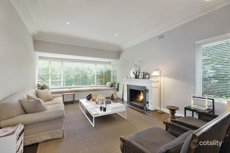 Property photo of 8 Findon Avenue Caulfield North VIC 3161