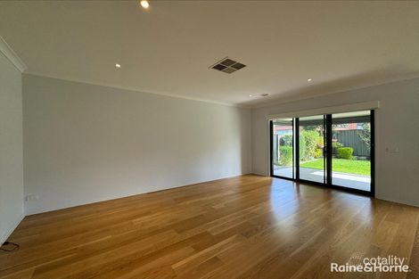 Property photo of 14 Fleur Way Truganina VIC 3029