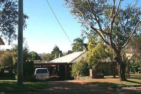 11 Charles St, Birkdale, QLD 4159