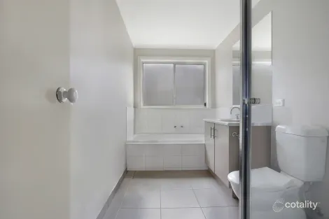Property photo of 11 Ashlee Drive Warrnambool VIC 3280